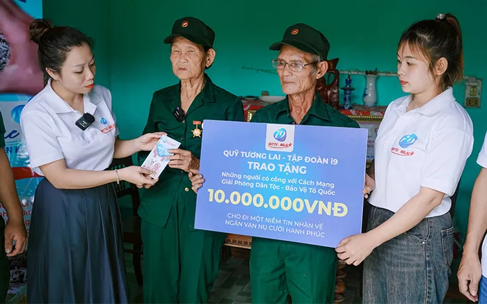 Dịch vụ hỗ trợ khách hàng 24/7 chuyên nghiệp của 8us